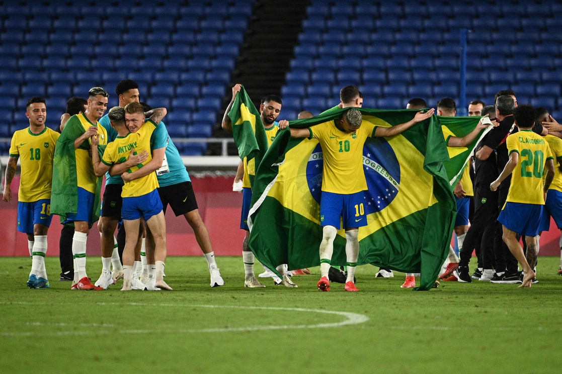 La Jornada Selección Masculina De Futbol Brasileña Gana La Medalla De Oro