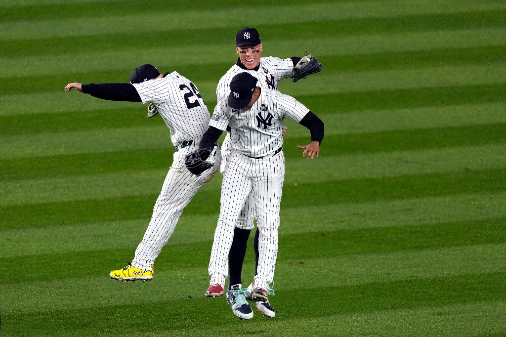 World Series: the Yankees have life