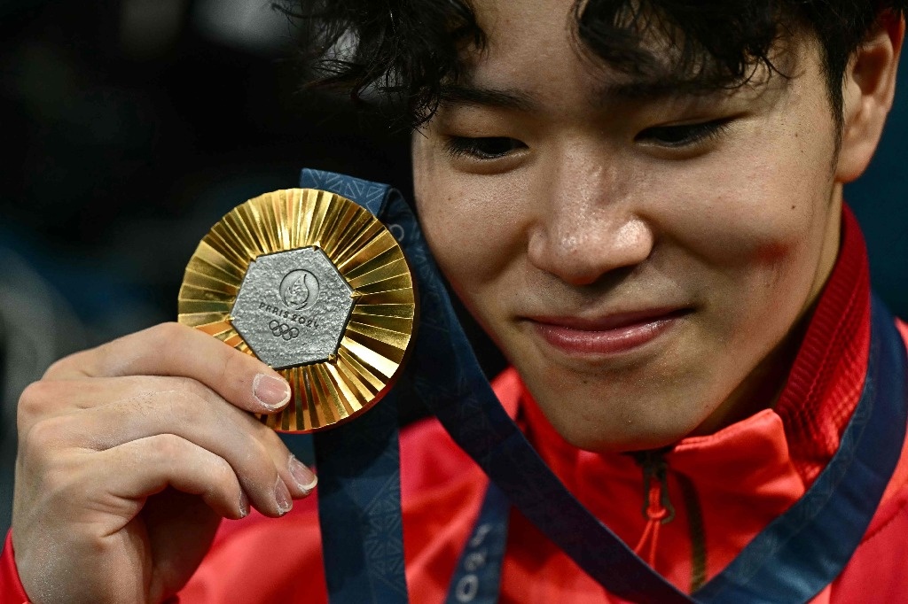 Japan’s Shinnosuke Oka wins gold in all-around gymnastics competition