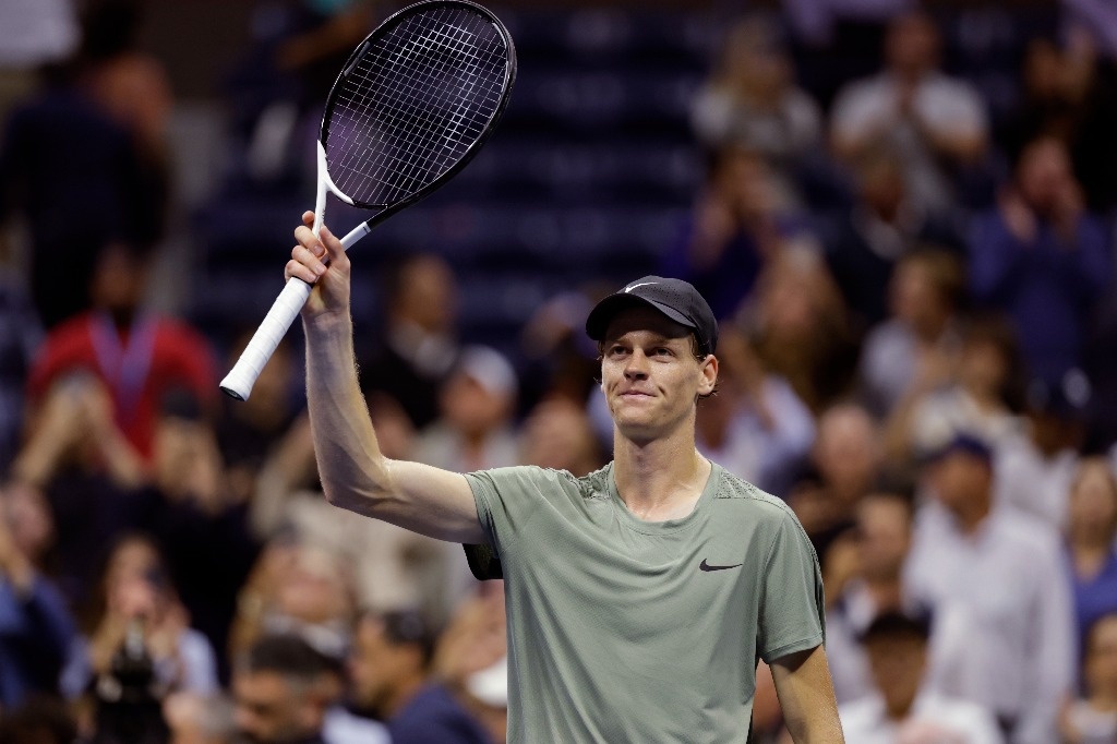 Sinner beats Medvedev to advance to his first US Open semi-final