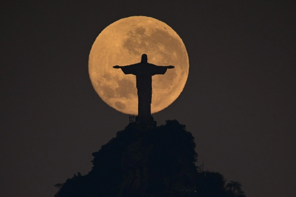 La Jornada Superluna de agosto, la primera de cuatro que habrá este año