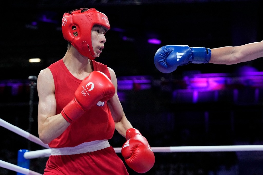 Taiwanese Lin Yu-ting secures boxing medal after gender controversy